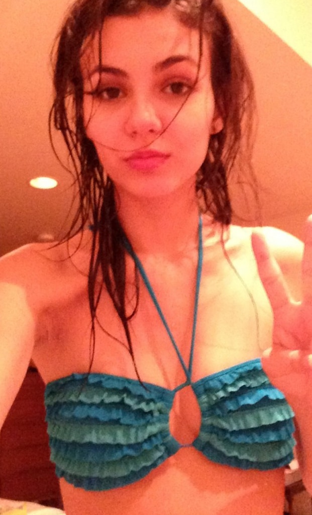 621px x 1024px - Victoria Justice Goes from Cutie to Sexpot with Leaked Nudes